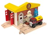 RC2 Deutschland 99350 - Tankstelle - Wooden Railway