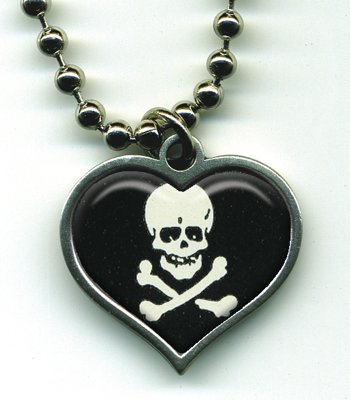 Click here to buy Hand Made Womens Retro 'SKULL AND BONES' Chain Necklace Pendant.