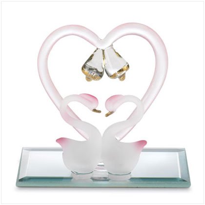 LOVE SWANS
