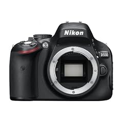Nikon D5100 SLR-Digitalkamera (16 Megapixel, 7.5 cm (3 Zoll) schwenk- und drehbarer Monitor, Live-View, Full-HD-Videofunktion) Geh�use