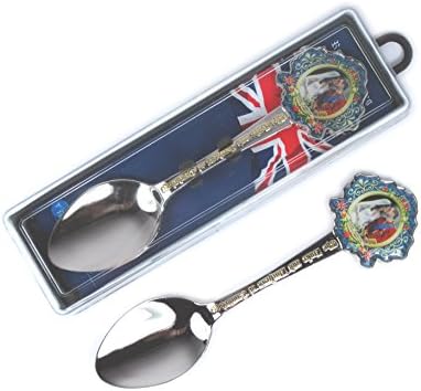 Royal Wedding Souvenir Spoon - H R H Prince Willaim and Catherine Kissing
