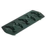 Lodge Logic Pre-Seasoned Perch Muffin/Cornbread Pan