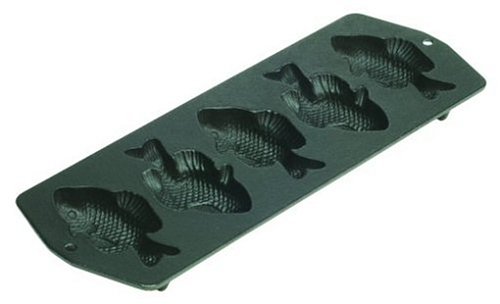 Lodge Logic Pre-Seasoned Perch Muffin/Cornbread Pan