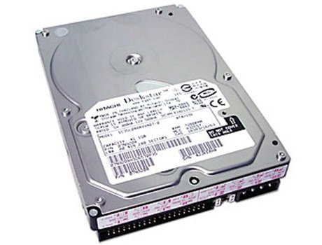 Hitachi CinemaStar P7K500 HCP725050GLAT80 - Hard drive - 500 GB - internal - 3.5