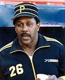 Willie Stargell Signed / Autographed Pittsburgh Pirates Baseball 8x10 Photo