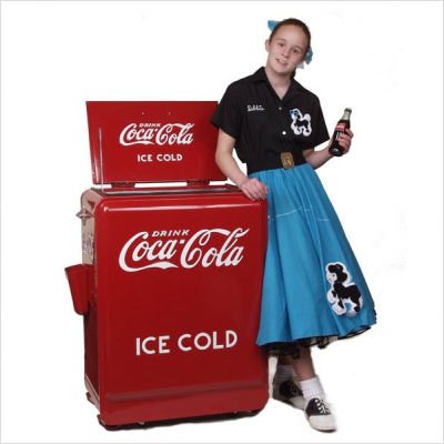 Classic Coca-Cola Refrigerated Machine