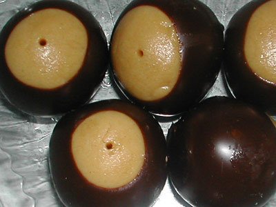 ORGANIC CHOCOLATE PEANUT BUTTER BUCKEYES - 1 POUND CANDY - YUMMY! 