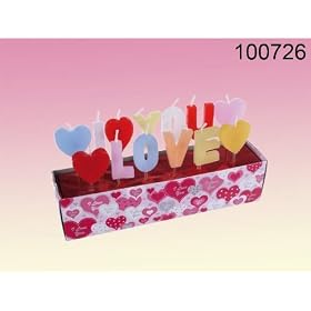 Les bougies avec les inscrits "I Love You" dans une boite en PVC