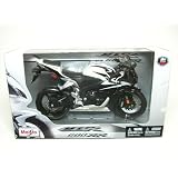 Honda CBR 600RR 2007 (Black/White) 1:12 scale diecast motorcycle by Maisto