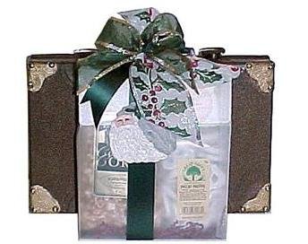 Holiday Traveler Gourmet Snack Tote by Wisconsinmade.com