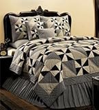 Pinwheel Black Queen Quilt