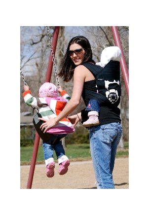 Buy Low Price Cozy Babyhawk Mei Tai Baby Carrier Sophia Black on Black Straps with Bonus Dainty Baby Reusable Bag BHSBLKONBLK