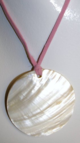 Round Shell Pendant Necklace (Close Out SALE !!!)