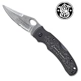 Smith and Wesson Folding Knife Silver Serrated Cuttin Horse