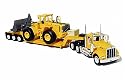Diecast Kenworth W900 Lowboy Trailer with Volvo Bucket Loader - 1:32 Scale