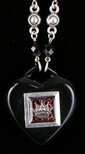 Classic Hardware Curious Heart Leopard And Crown Pendant- Black
