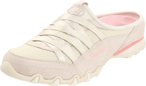 Skechers Women's Vamped Fashion Sneaker,Natural,6 M US