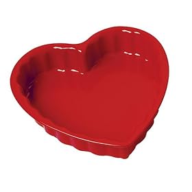 Chicago Metallic Heart Pan - Red by Chicago Metallic