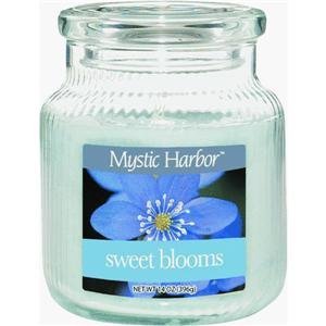 The Yankee Candle Co. Mystic Harbor Sweet Blooms 14 oz.