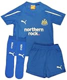 Newcastle United Away Boys Soccer Kit 2010-11