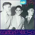 Uns by  Caetano Veloso 