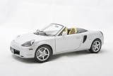 Auto Art 1/18 2000 Toyota MR2 Spyder - Left Hand Drive: Silver