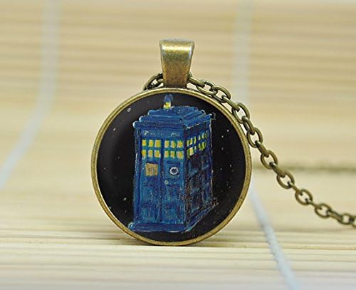 Doctor Who Tardis Time Machine Necklace Glass Cabochon Necklace A3303