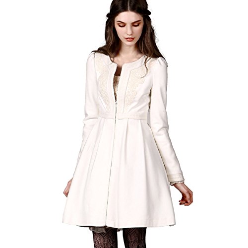 （アートカー）Artka 大人可愛い レディーズ刺繍飾りウール混コート FA10243Q