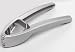 Haushaltshelfer / K�chenhelfer / Verpackungseinheit: 1 Alu-Druckguss  Knackt die 
Schale - nicht den Kern  Mit lebensmittelechter, sp�lmaschinengeeigneter Beschichtung 
 L: 21 cm  Silber