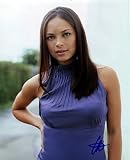 KRISTIN KREUK 8x10 Photo Signed In-Person