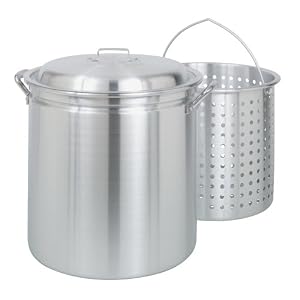Bayou Classic Aluminum Stockpot with Steamer Basket