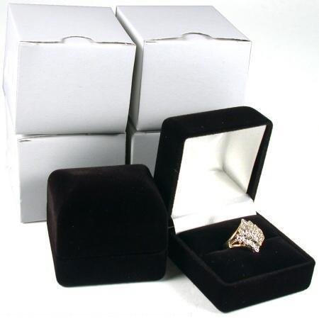 External hard drive:4 Black Flocked Ring Gift Boxes Jewelry Displays