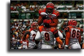 Completely Handpainted American Football Sport Painting, Custom Order FL1921, Oil on Canvas, with Option to Paint Jerry, Brett & Co. from Any Other Favorite Photograph or Picture, Unframed, Size 20