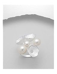 Fresh Water Pearls Ring In 92.5 Sterling Silver