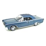 1961 Lincoln Continental 1 18 Blue by Collectable Diecast