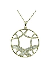 Gorgeous 14K Yellow Gold Circle Pendant with Intricate Diamond Design!