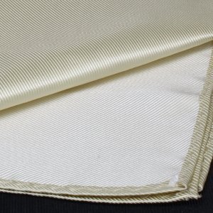 Swagger & Swoon Plain Cream D/Rib Handkerchief