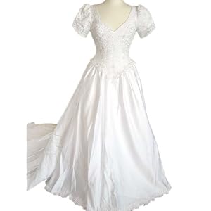 Short Sleeve, V-neck White Wedding Gown Dress, Sz 8, Train, F