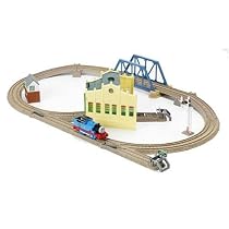 Tomy Thomas Track Master Thomas Sodor Adventure Set