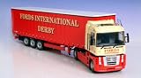 Review Universal Hobbies 5638 / Renault Magnum Curtainsider (Fords of Derby) in Red (1:50 scale) Diecast Model