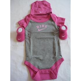 Nike Girl Boy Shoulder Bodysuit Booties Cap 0-6 Months Blue/Navy or Pink/Grey with "NIKE" Local 3 Piece Infant Set New