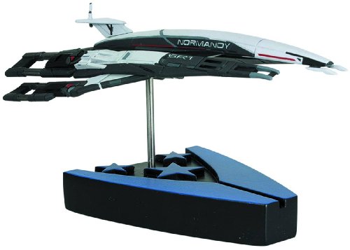 Dark Horse Deluxe SR-1 Ship Mass Effect Alliance Normandy Replica