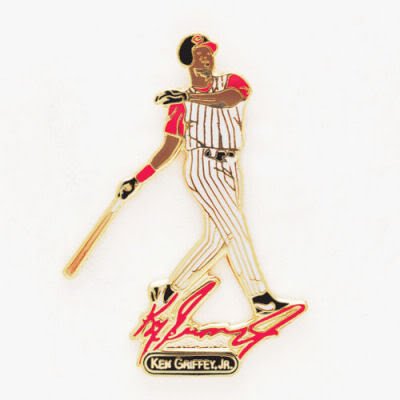 CINCINNATI REDS OFFICIAL LOGO GOLD LAPEL PIN