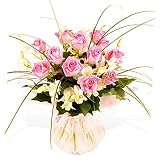 Review Flowers Direct  / Dainty and delicate Rose handtied - Send Luxury Flowers or Floral Arrangement from our Sanaa Range