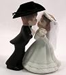 Kissing Couple Cake Top