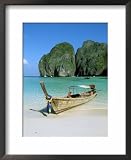Ao Maya, Phi Phi Le, Ko Phi Phi, Krabi Province, Thailand, Southeast Asia Photography Framed Art Poster Print by Bruno Morandi, 18x22