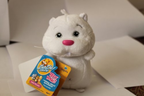 Zhu Zhu Pets Hamster Toy 6 Inch Plush Chunk with Sound