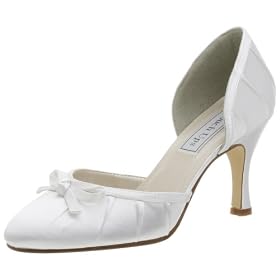 Touch Ups Womens Breeze Dyeable Pump