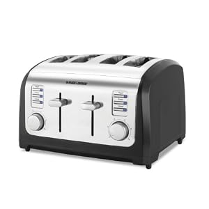 Black and Decker T4030 4-Slice Toaster by Black & Decker