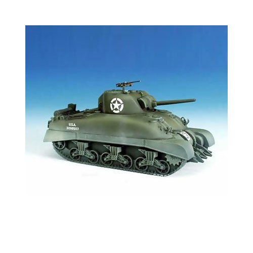 Childrens Toyshop  Toys : World War II - Sherman M4A1 Tank (17496B)